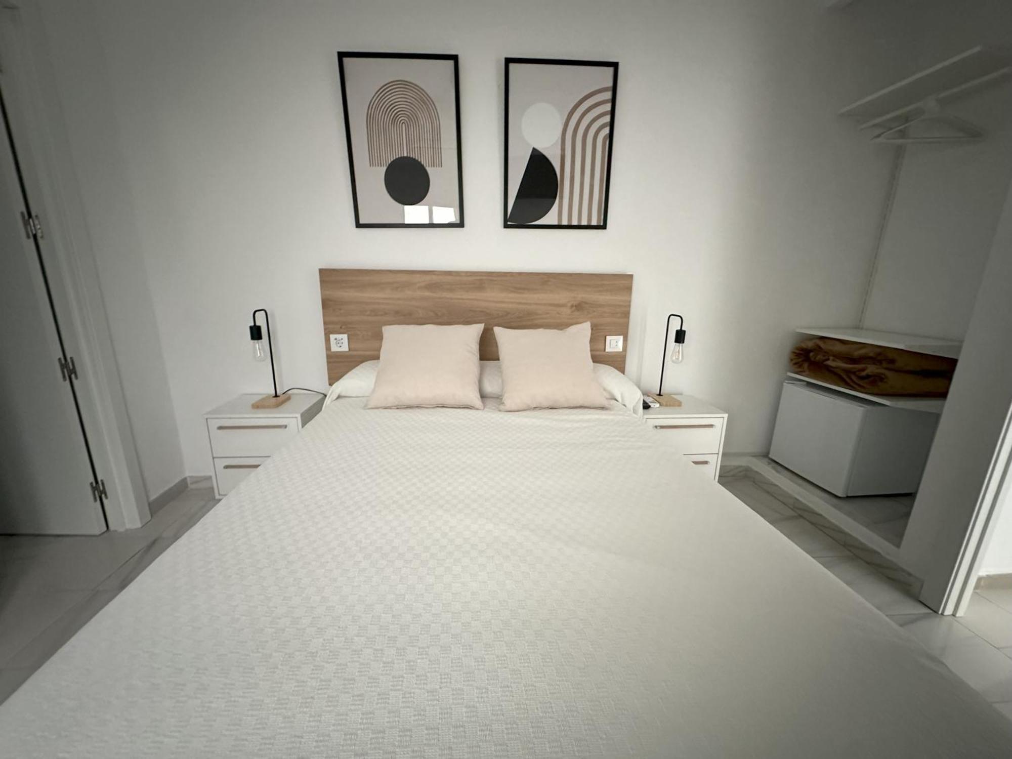 Hostal Merino Jedula Esterno foto